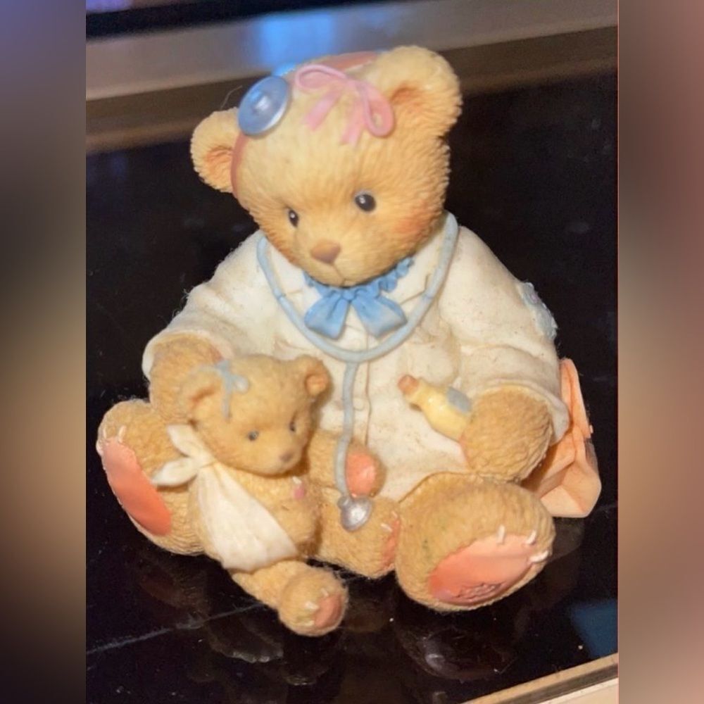 CHERISHED TEDDIES Dr. Darlene CHERISHED TEDDIES Dr. Darlene CHERISHED TEDDIES